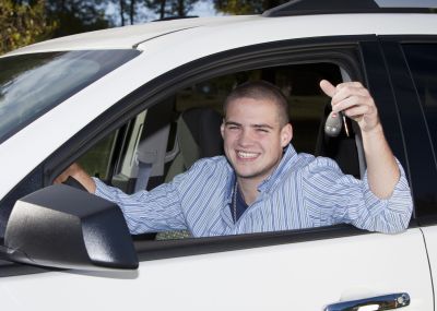 Get Legal Compliance with Male Teenager Car Insurance!
